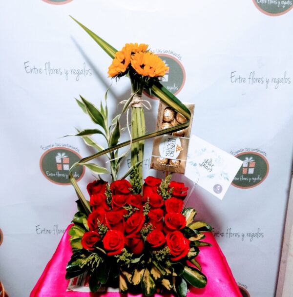 Rosas,caja de ferrero, girasoles