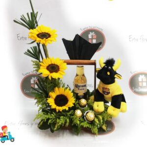 3 girasoles,, 3 chocolates Ferrero, cerveza corona peluche torito