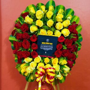 Corona con pedestal y tarjeta personalizada colores a elegir