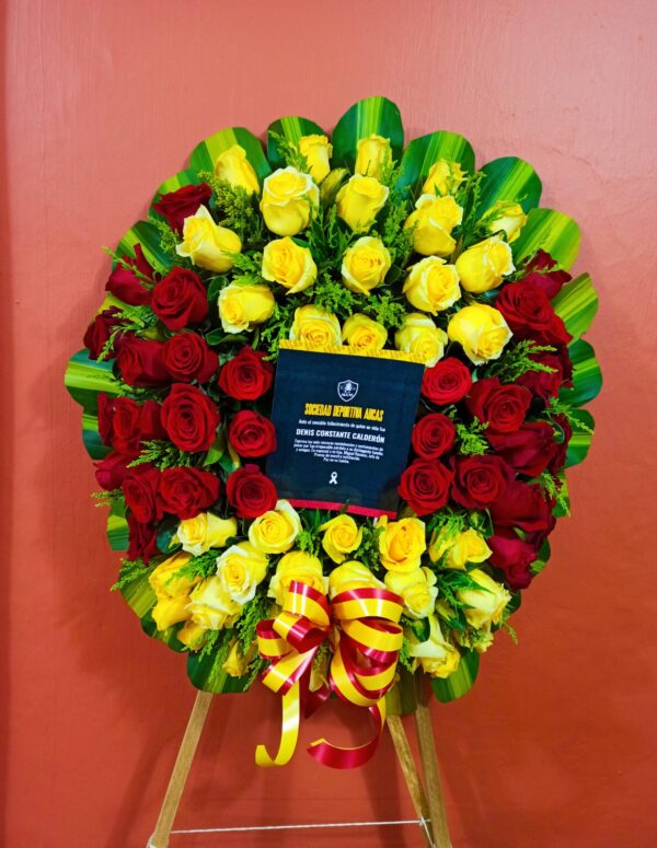 Corona con pedestal y tarjeta personalizada colores a elegir